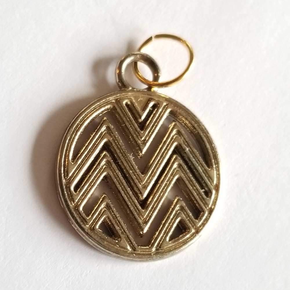 Zigzag pendant charm pale gold tone circle disc Chevron mountain v geometric
